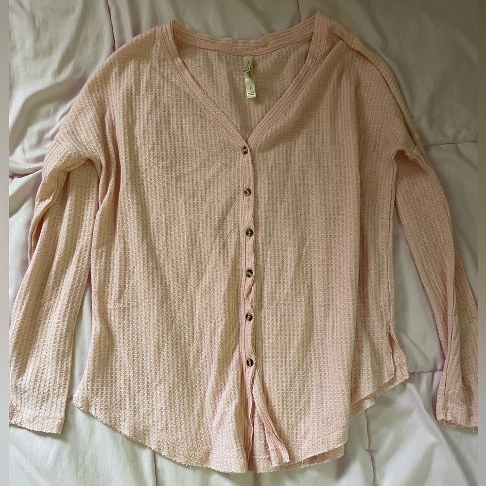 Aeropostale Pink Ribbed Long Sleeve Button Down Shirt